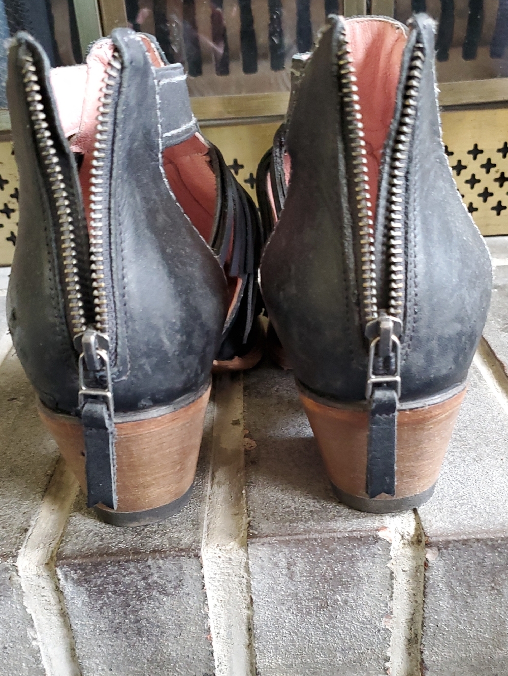 Junk Gypsy Lane Boots - Kiss Me at Midnight - Size 10 Black - Picture 5 of 9